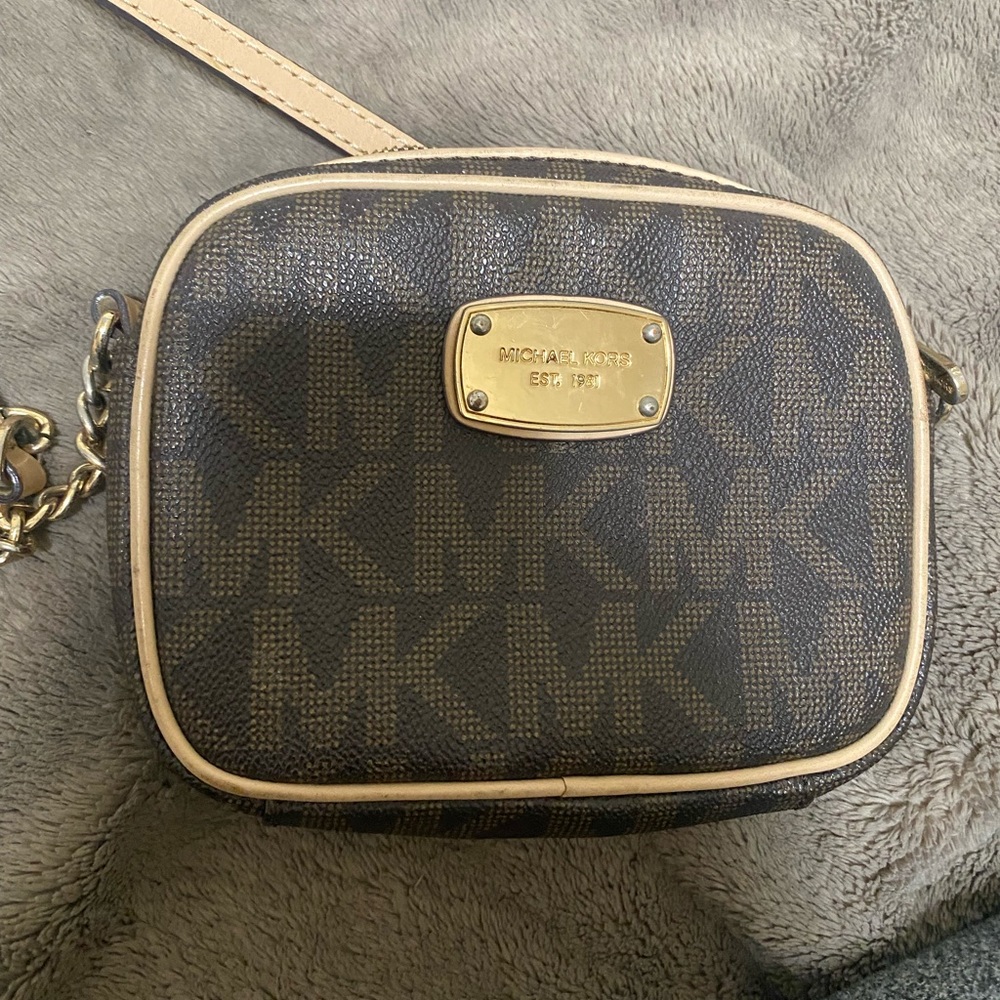 Michael Kors crossbody